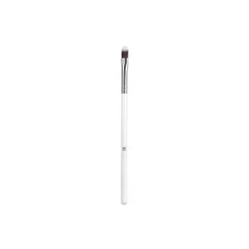 Ilū Precision Concealer Brush 121 1ud