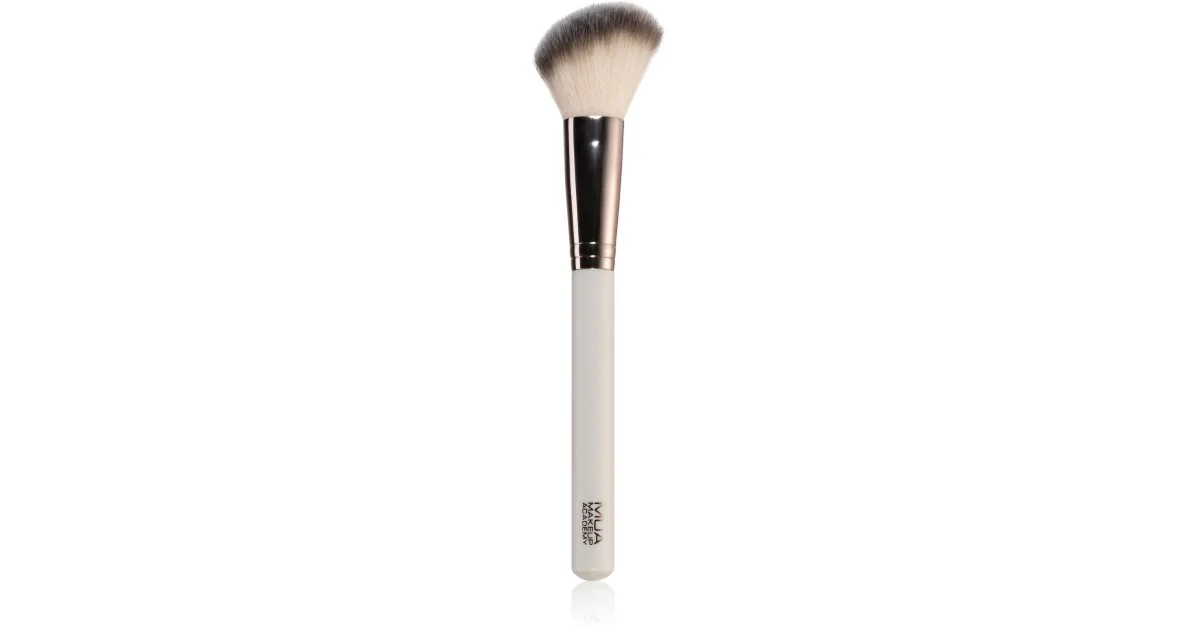 MUA Makeup Academy pennello per contouring e blush