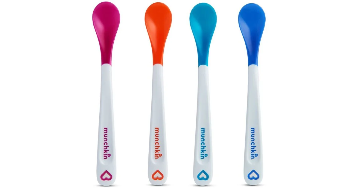 Munchkin White Hot cucchiaino con sensore termico 4 mesi+ 4 pezzi